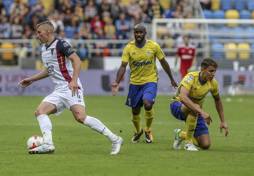 Arka Gdynia chce przebić się do górnej ósemki. Na jej drodze stanie jednak wicemistrz Polski, Jagiellonia Białystok