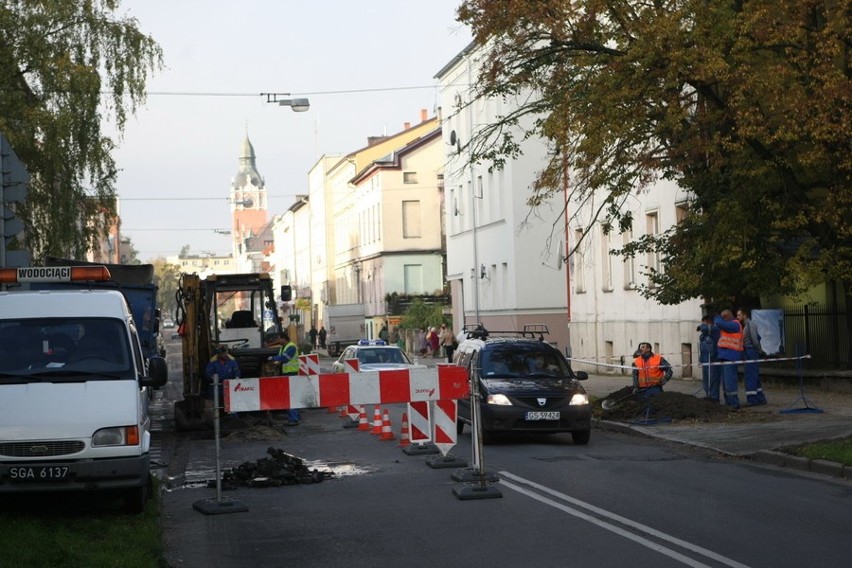 Awaria wodociągowa na ul. Armii krajowej