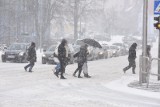 Alert IMGW! Ostrzeżenie meteo 28.11.2021 przed opadami śniegu dla Łodzi i województwa. Prognoza pogody IMGW na niedzielę 28 listopada 2021