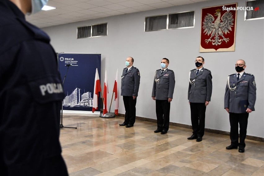 Nowi funkcjonariusze zasilą szeregi śląskiej policji....