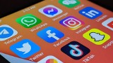Rosja "częściowo ogranicza" dostęp do Facebooka