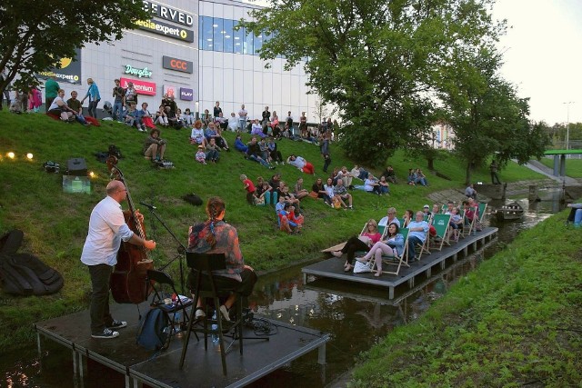 Dzięki konkursowi Lechstarter na rzece Białej koncertowali w ubiegłą sobotę Maniucha i Ksawery