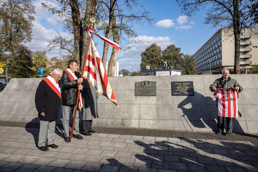 Cracovia. Odsłonięto tablicę poświęconą Ignacemu Książkowi [ZDJĘCIA]