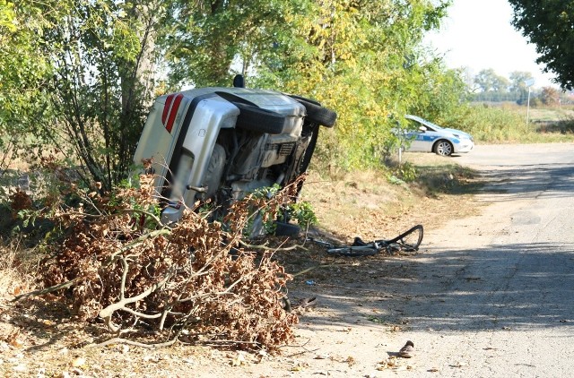 14 października w miejscowości Baba pod Mogilnem, peugeot 406 potrącił 70-letnią rowerzystkę.