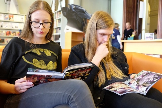 Biblioteka Uniwersytecka: Otwarto czytelnię komiksów! Fani świętują Dzień Batmana