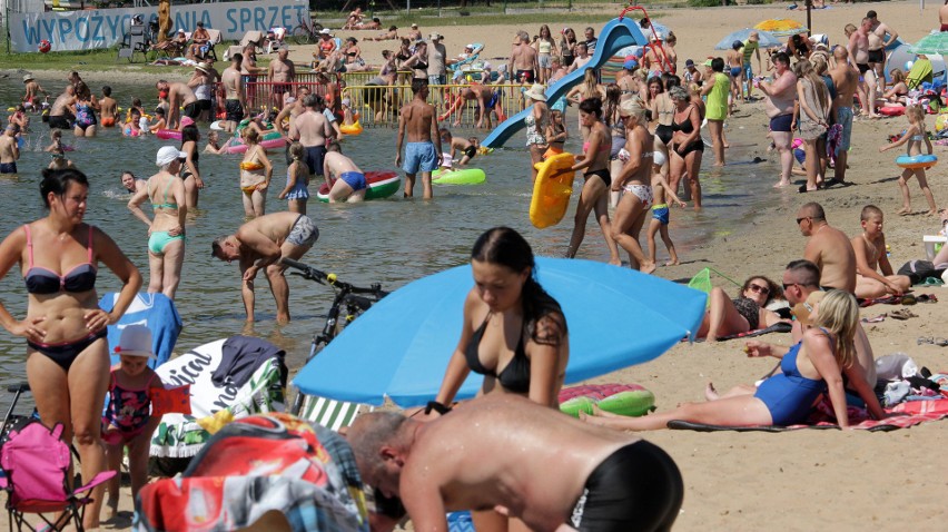 Odwiedziliśmy plażę MORiWu położoną nad malowniczym Jeziorem...