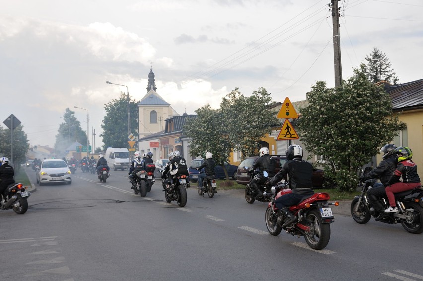 Na nabożeństwo zjechali motocykliści nie tylko z gminy...