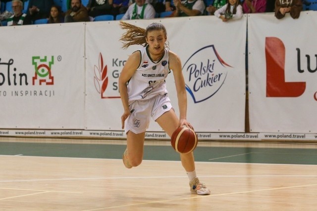 (Koszykarki Polskiego Cukru AZS UMCS Lublin w rozgrywkach Orlen Basket Ligi Kobiet sezonu 2023/24 mają na koncie dwa zwycięstwa oraz jedną porażkę)