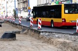Autobusy MZK nie przejadą ulicą Chełmińską w Grudziądzu. Bo jezdnia przy wykopach jest wąska i może się osunąć