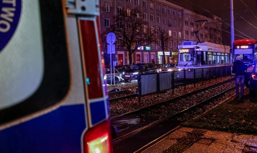 Śmiertelne potrącenie pieszego przez tramwaj w Gdańsku...