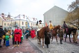 Region tarnowski. Już w sobotę barwne Orszaki Trzech Króli. Zobacz, gdzie się odbędą