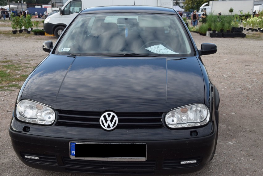 VW Golf 4 - rok produkcji 1998, z silnikiem 1.6 benzyna, o...