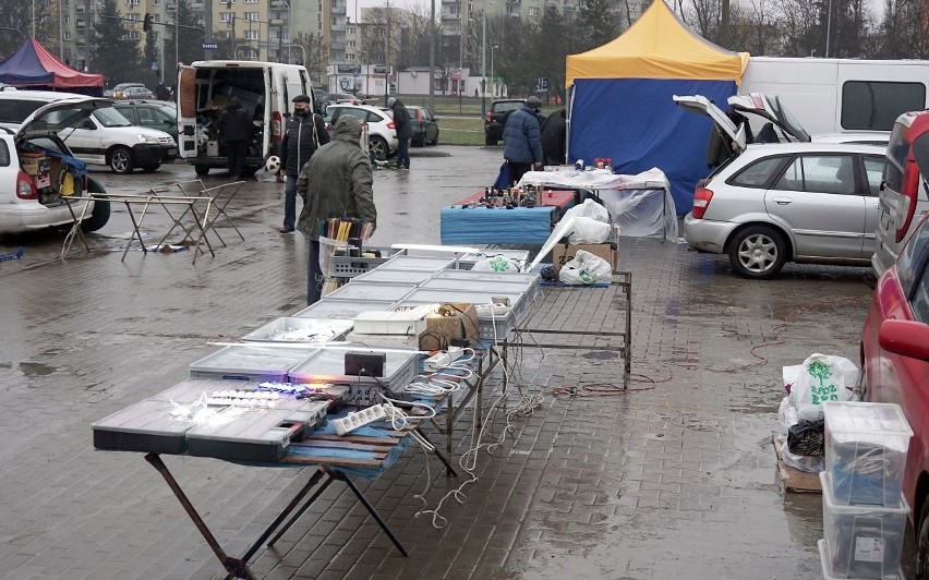 W Centrum Handlowym Retkinia funkcjonuje bazar, który kiedyś...