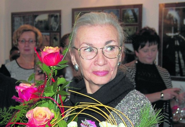 Izabella Sierakowska-Tomaszewska podkreśla, że pałac w Waplewie Wielkim powinien służyć  społeczeństwu. W te oczekiwania doskonale wpisuje się funkcja Muzeum Tradycji Szlacheckiej