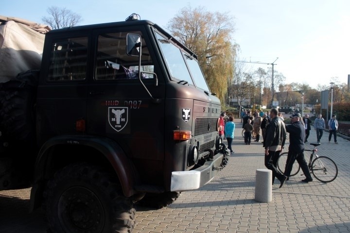 Święto Niepodległości w Gliwicach: Militaria na Politechnice Śląskiej [ZDJĘCIA]