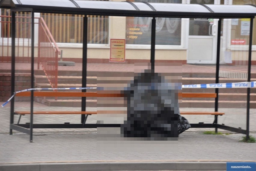We Włocławku mężczyzna zmarł na przystanku autobusowym [zdjęcia] 