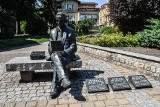 Oko na Rejewskiego, czyli jak działa monitoring rzeźby bydgoskiego kryptologa
