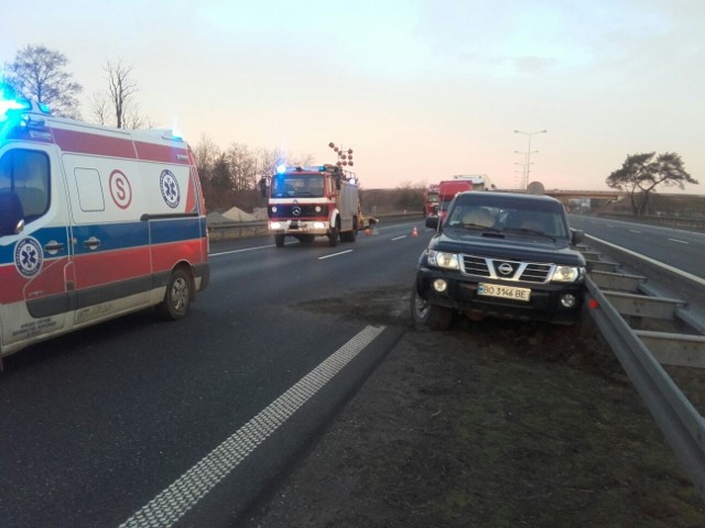 Wypadek na 239. kilometrze autostrady A4, na pasie w kierunku Katowic.