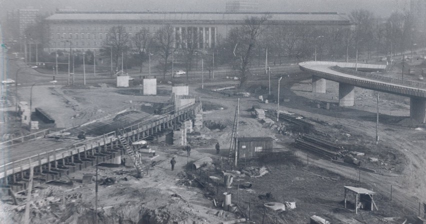 Budowa placu Społecznego we Wrocławiu