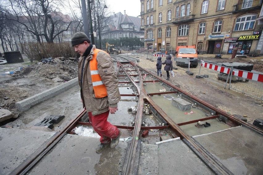 Kończy się remont torowiska na placu Wolności