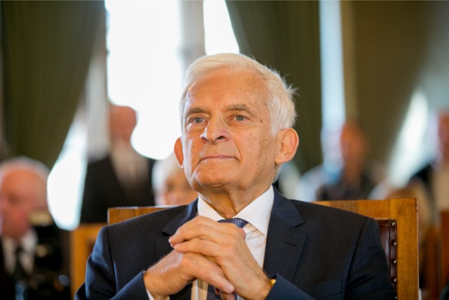 Jerzy Buzek o Piotrze Naimskim: Bez niego nie powstałby gazociąg Baltic Pipe.