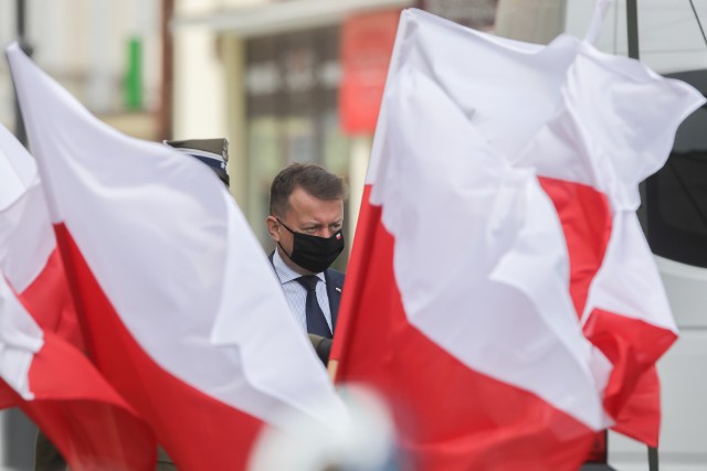 Minister Mariusz Błaszczak na przysiędze "terytorialsów" w Rzeszowie