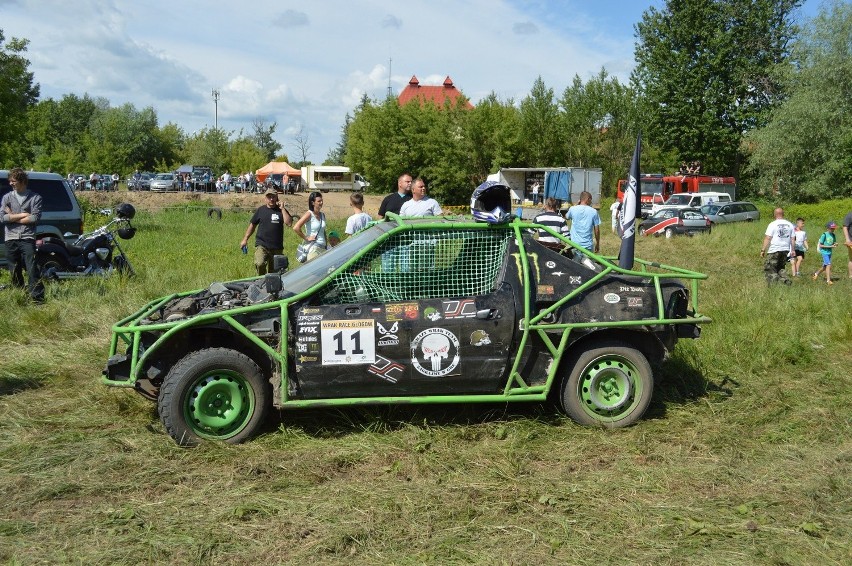 Wraki ścigały się w tumanach kurzu [FOTO]