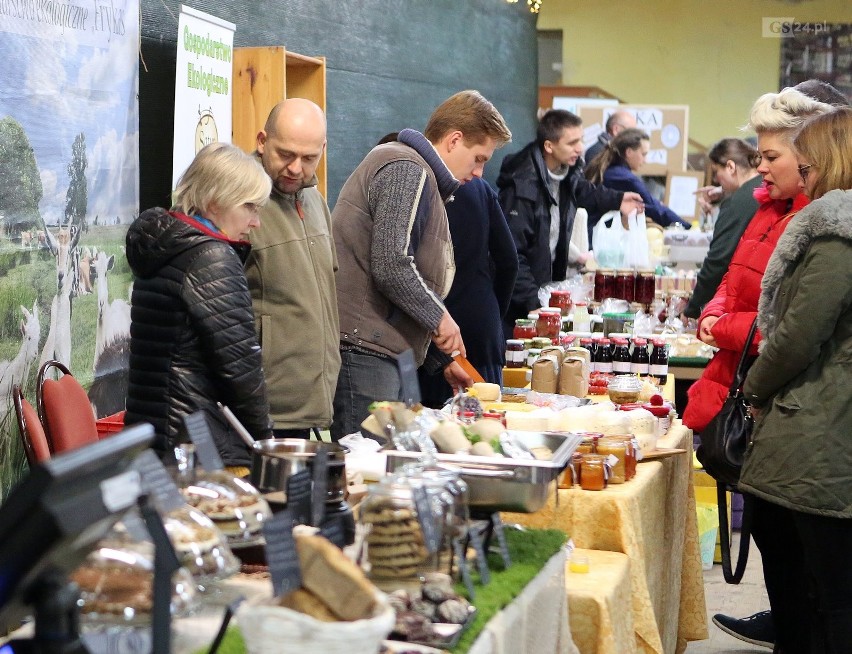 Kolejny Szczeciński Bazar Smakoszy w OFF Marinie. I znowu tłumy! [zdjęcia]