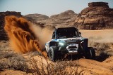 Rajd Dakar 2024. Wielki sukces Energylandia Rally Team. Zespół z Zatora zgarnął całe podium na pierwszym etapie. Zobacz ZDJĘCIA