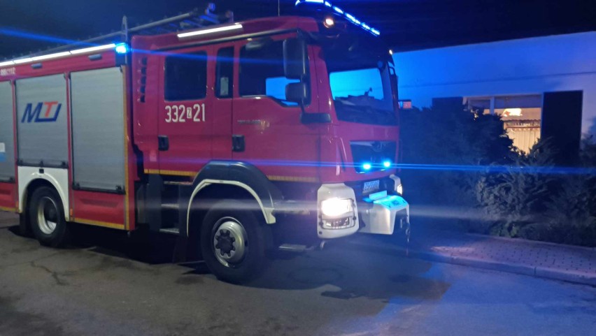 Strażacy podczas interwencji na ul. Sportowej w Koszalinie