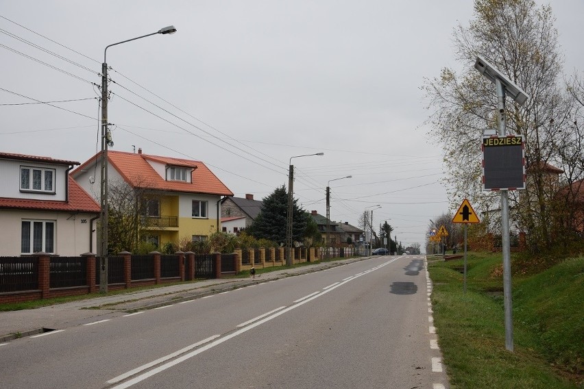 W Gadce powstało kolejne bezpieczne przejście dla pieszych. Poprawia się bezpieczeństwo mieszkańców (ZDJĘCIA)