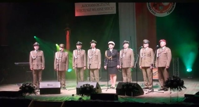 Sukces zespołu Wiarusy ze Starachowic na największym w Polsce festiwalu  pieśni patriotycznej | Echo Dnia Świętokrzyskie