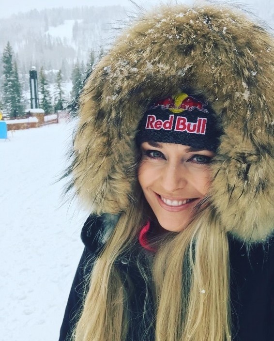 Najpiękniejsze sportsmenki zimy 2016/2017

Lindsey Vonn