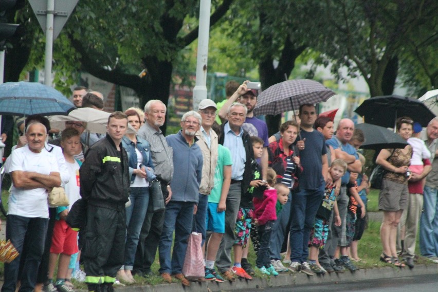 Kolarze wystartowali z Zawiercia [NOWE ZDJĘCIA]