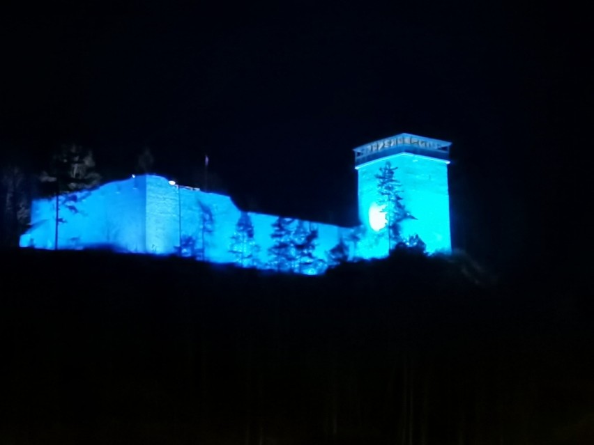 Zamek w Muszynie odwiedza kilkaset osób dziennie. Szykują dodatkową atrakcje, obiekt będzie podświetlony. Take są propozycje kolorów