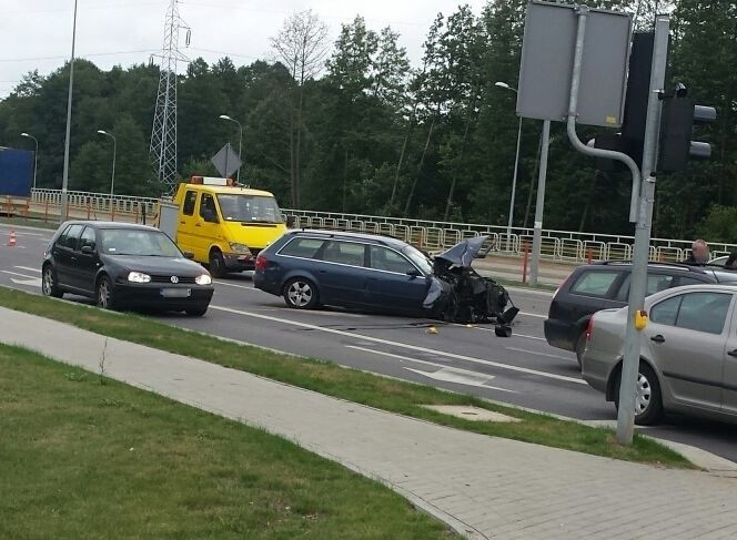 W sobotę około południa kierowca audi jadący ul. gen. Sulika...