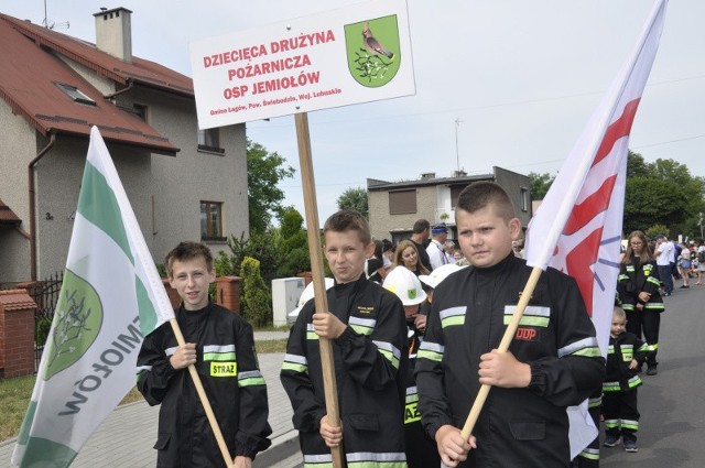 Z Jemiołowa do Wieruszowa pojechał pełny autokar. Najważniejsze było 30 dzieci, w tym 10 zawodników olimpiady. 