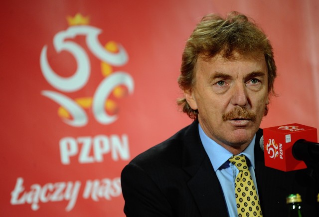 Zbigniew Boniek, prezes Polskiego Związku Piłki Nożnej nie jest zwolennikiem przebudowy stadionu w Szczecinie.