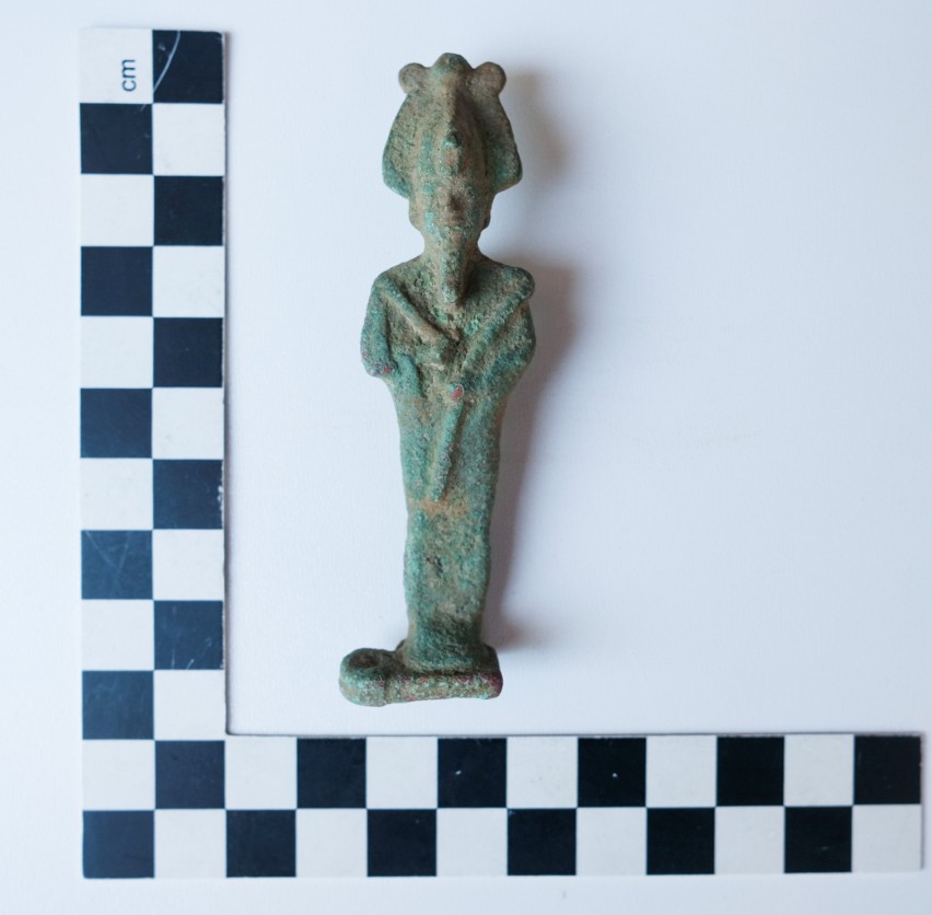 Wyjątkowe znaleziska w woj. lubelskim. To moneta i egipskie figurki z czasów przed naszą erą