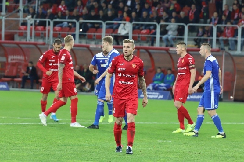 Piłkarska II liga. W niedzielę Widzew żegna kibiców  