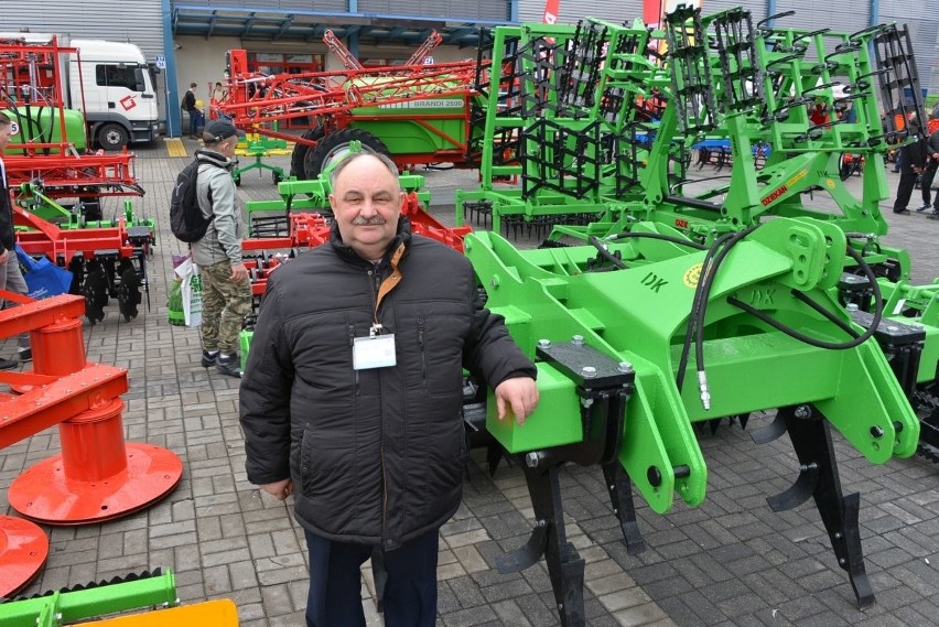 Agrotech 2019 w Kielcach. Najnowsze rozwiązania w maszynach, agregatach i kombajnach do owoców (WIDEO, ZDJĘCIA)