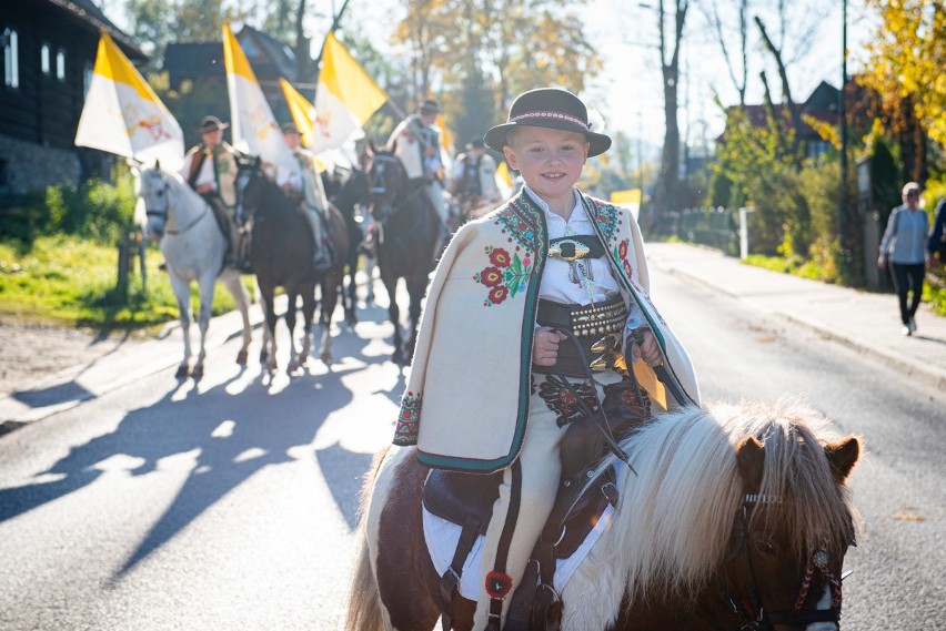 Zakopane. Góralskie banderia konna i procesja pod Giewontem [ZDJĘCIA]