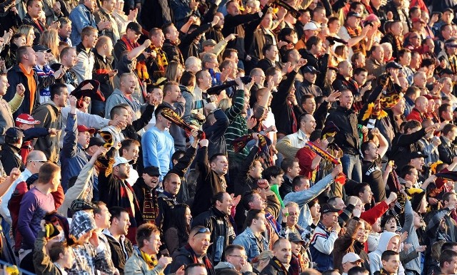 O frekwencję na stadionie im. Floriana Krygiera bać się raczej nie będziemy wiosną. Pogoni idzie bowiem bardzo dobrze w I lidze.