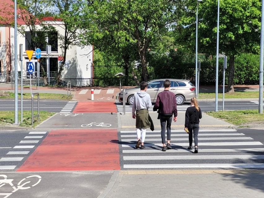 Przejście powypadkowe. Radna pyta o ul. Sobieskiego w Słupsku, a miasto odpowiada