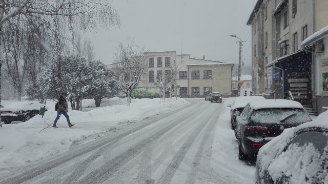 Uwaga: warunki drogowe w Ustroniu są bardzo trudne