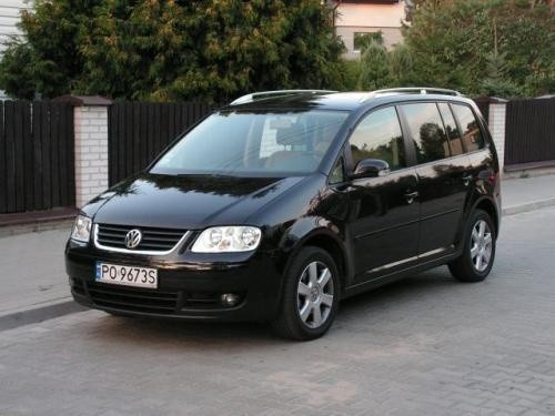 Fot. Ryszard Polit: VW Touran to minivan o przestronnym wnętrzu, z możliwością przewożenia 7-osób.