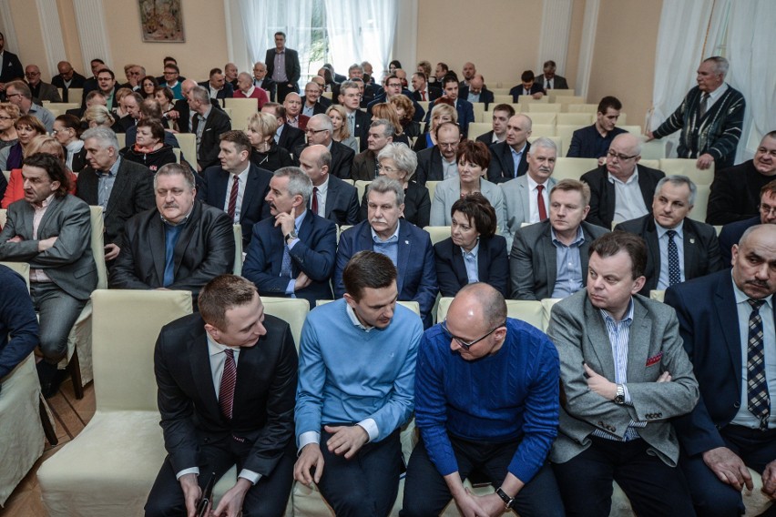 Wczoraj w Ostromecku odbyło się spotkanie liderów Platformy...