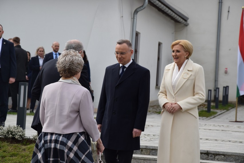 Prezydent Andrzej Duda wraz z małżonką w Stary Sączu
