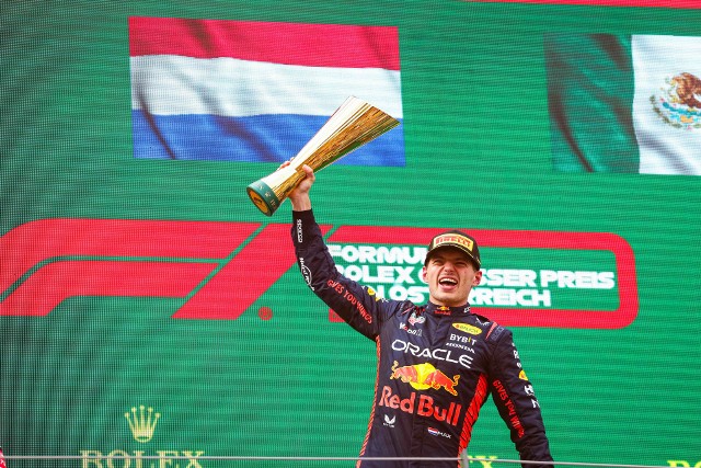 Zmierzający pewnie po swój trzeci tytuł mistrzowski Holender Max Verstappen poznał rozkład zajęć na kolejny sezon
