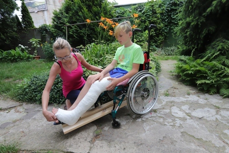 - Zadzwoniła do mnie pielęgniarka pracująca na koloniach z...